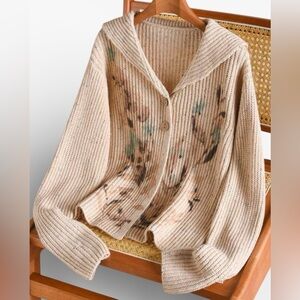 NWT Beige Patterned  Cardigan Sweater